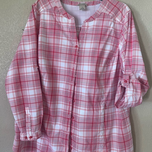 Duluth Trading Co. Red Plaid Shirt - Picture 1 of 8